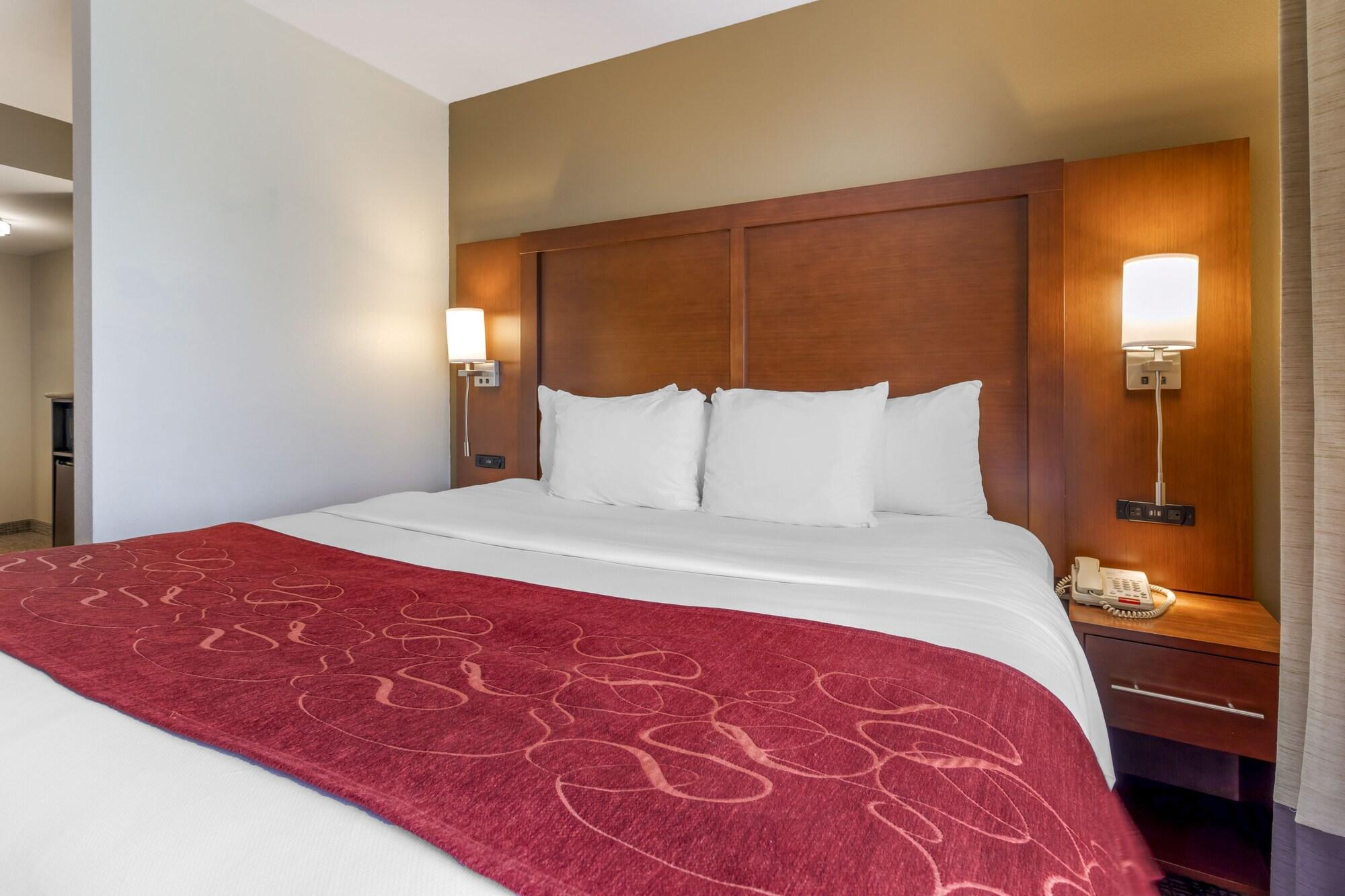 คอมฟอร์ต สวีท นอ์ท น็อกซ์วิลล์ Hotel ภายนอก รูปภาพ