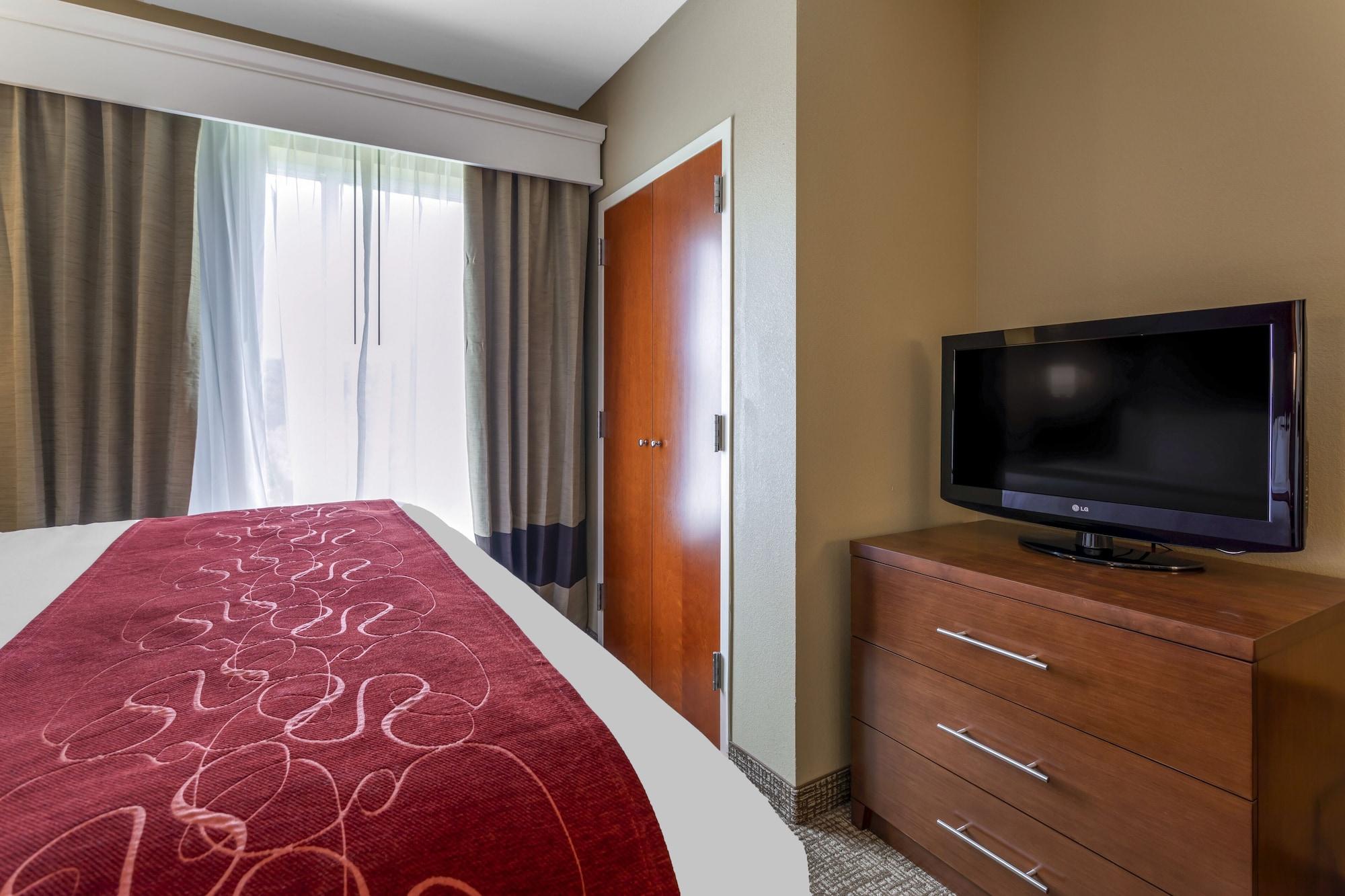 คอมฟอร์ต สวีท นอ์ท น็อกซ์วิลล์ Hotel ภายนอก รูปภาพ