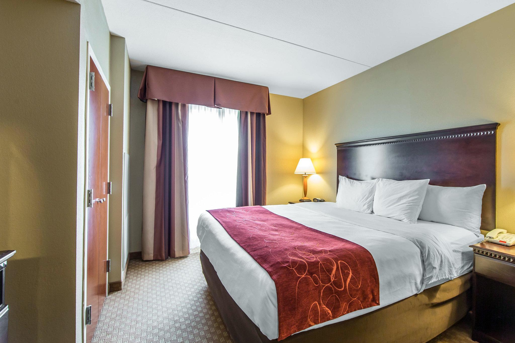 คอมฟอร์ต สวีท นอ์ท น็อกซ์วิลล์ Hotel ภายนอก รูปภาพ